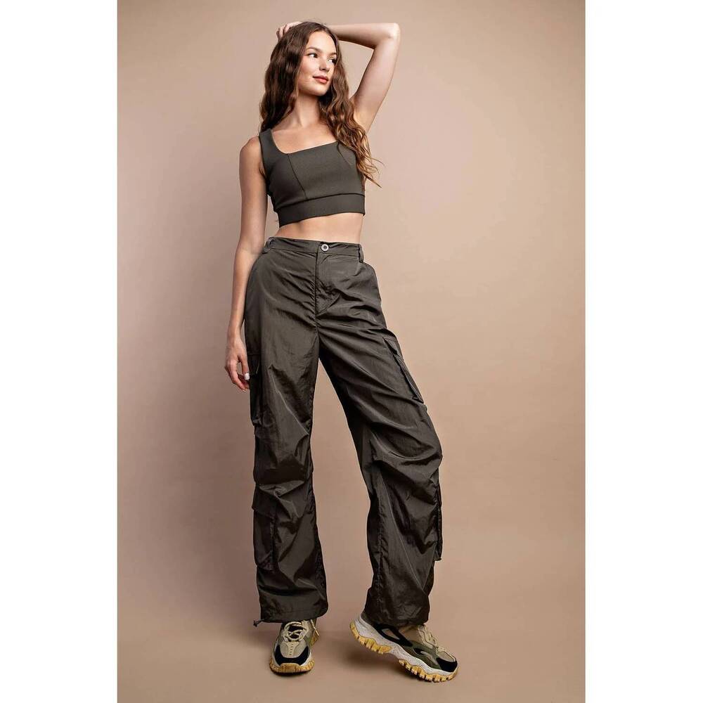 NEW RAE MODE piper parachute cargo pants in olive